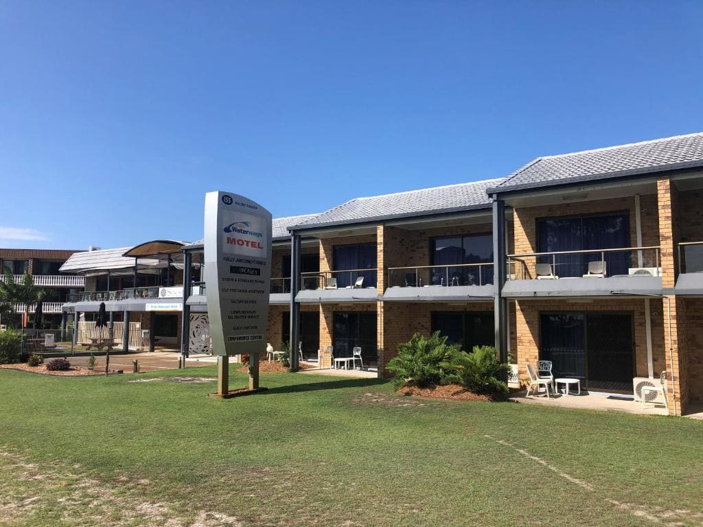 Bribie Waterways Motel - View 5