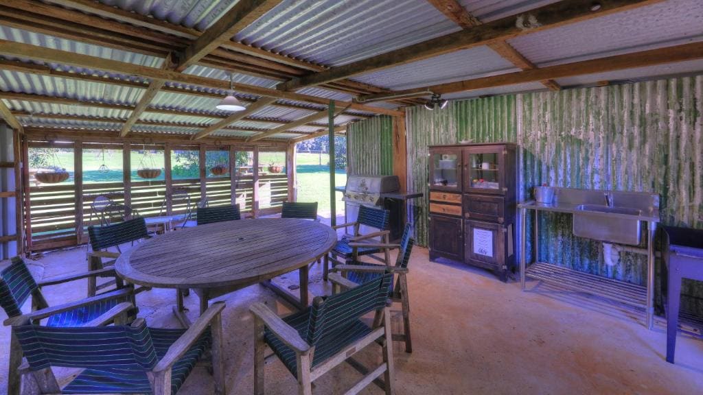 Bridle Guesthouse - View 4