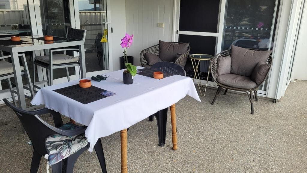C'est La Vie Bed & Breakfast - Main view