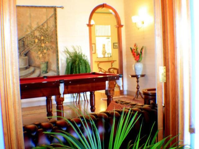 Classique Bed & Breakfast - View 6