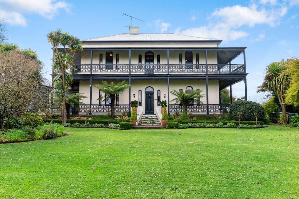 Colhurst House - View 2