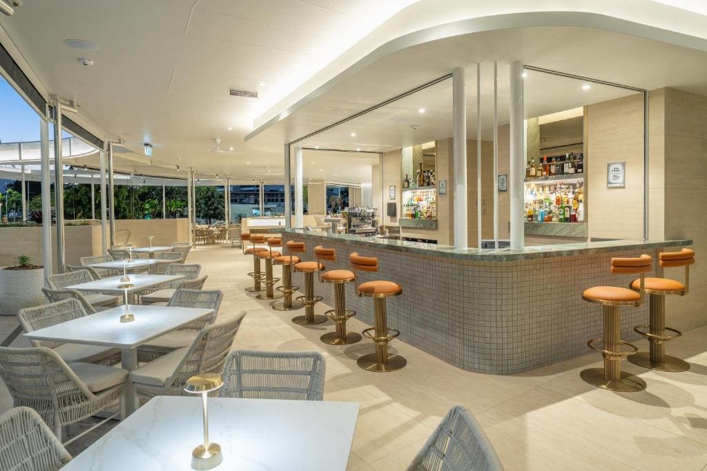 DoubleTree by Hilton Cairns - View 4
