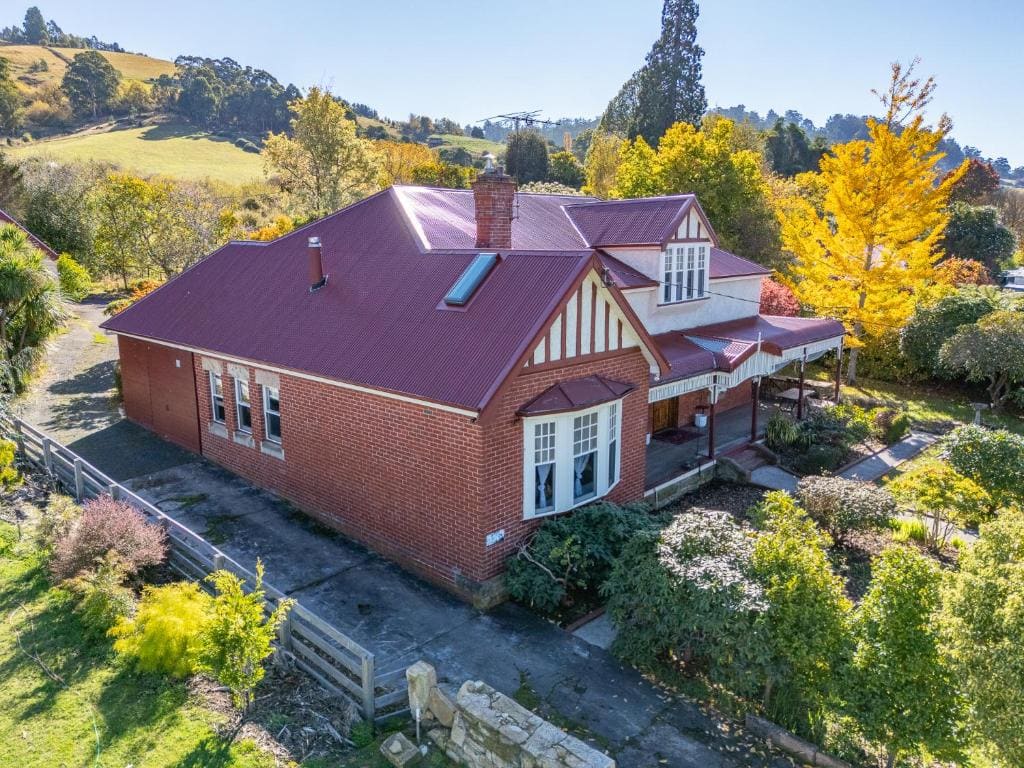 Franklin Lodge, Huon Valley, Tasmania, Lavender Room - Main view