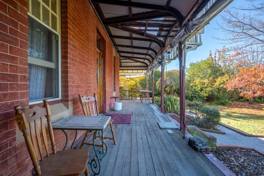 Franklin Lodge, Huon Valley, Tasmania, Lavender Room - View 5
