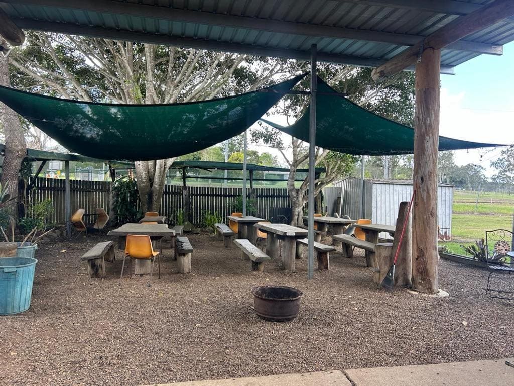 gundy pub & caravan park - View 5