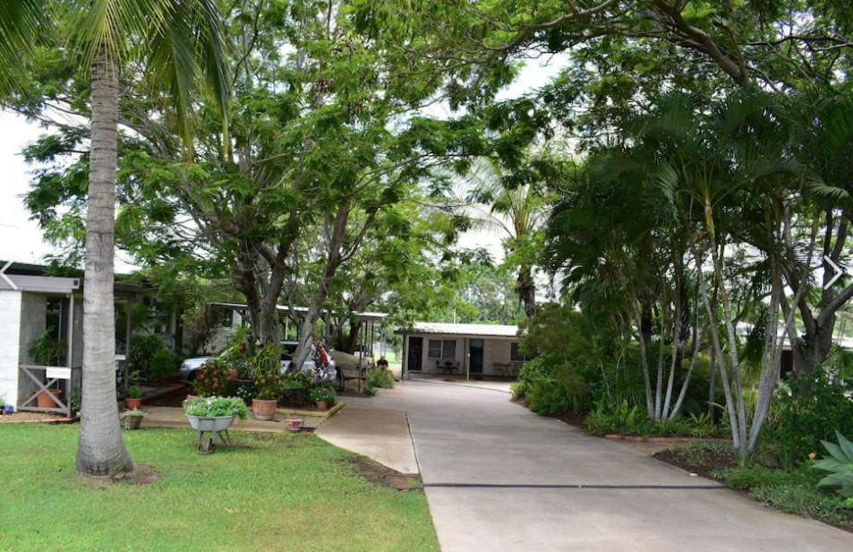 Hillview Motel Charters Towers QLD - Main view