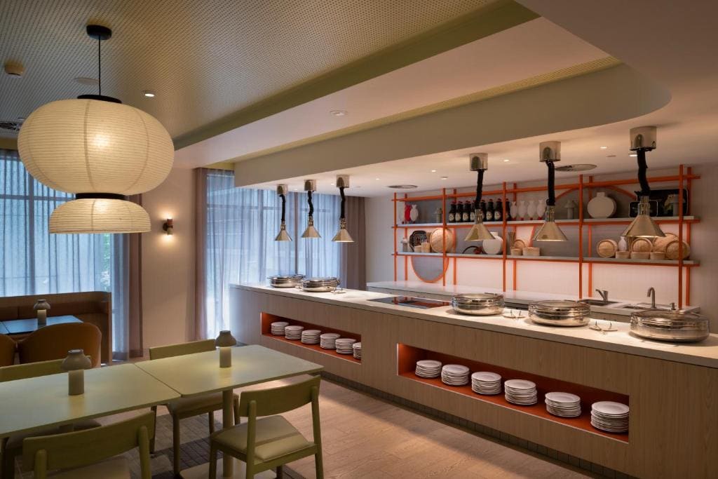 ibis Styles Sydney Central - View 3
