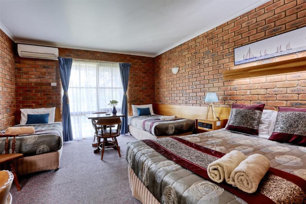 Jolly Swagman Motor Inn Euroa - View 2