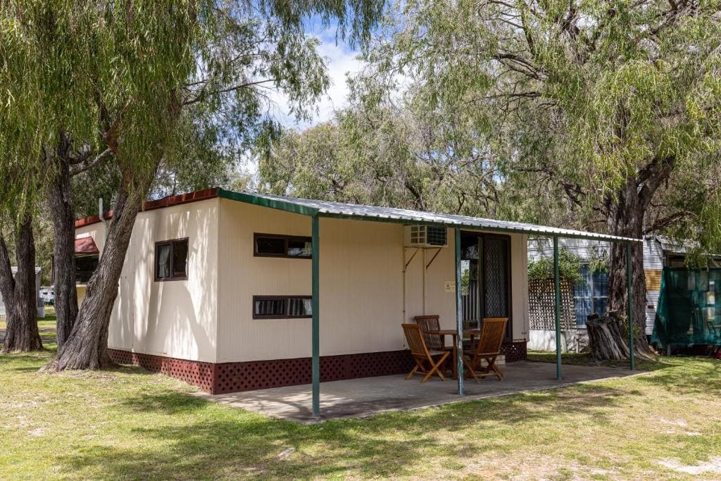 Lazy Days Caravan Park - Main view