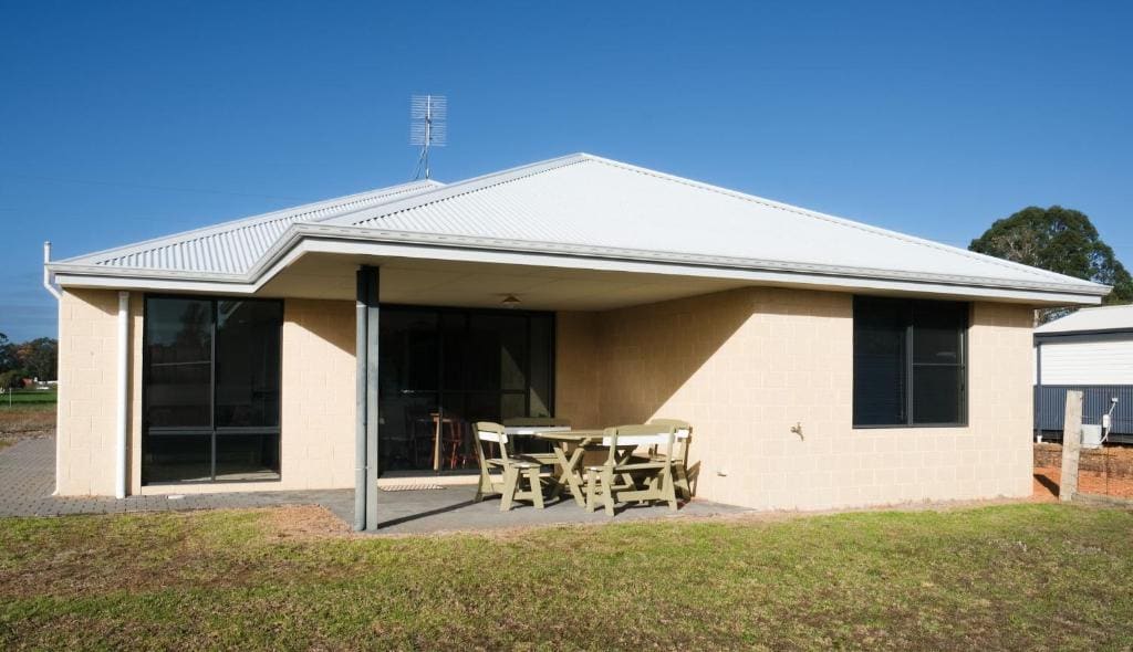 Manjimup Gateway Hotel - Main view