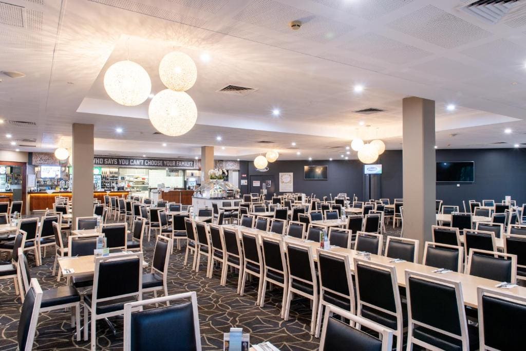 Mawson Lakes Hotel - View 4