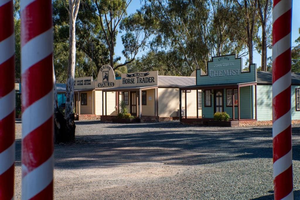 Tasman Holiday Parks - Merool on the Murray - Main view