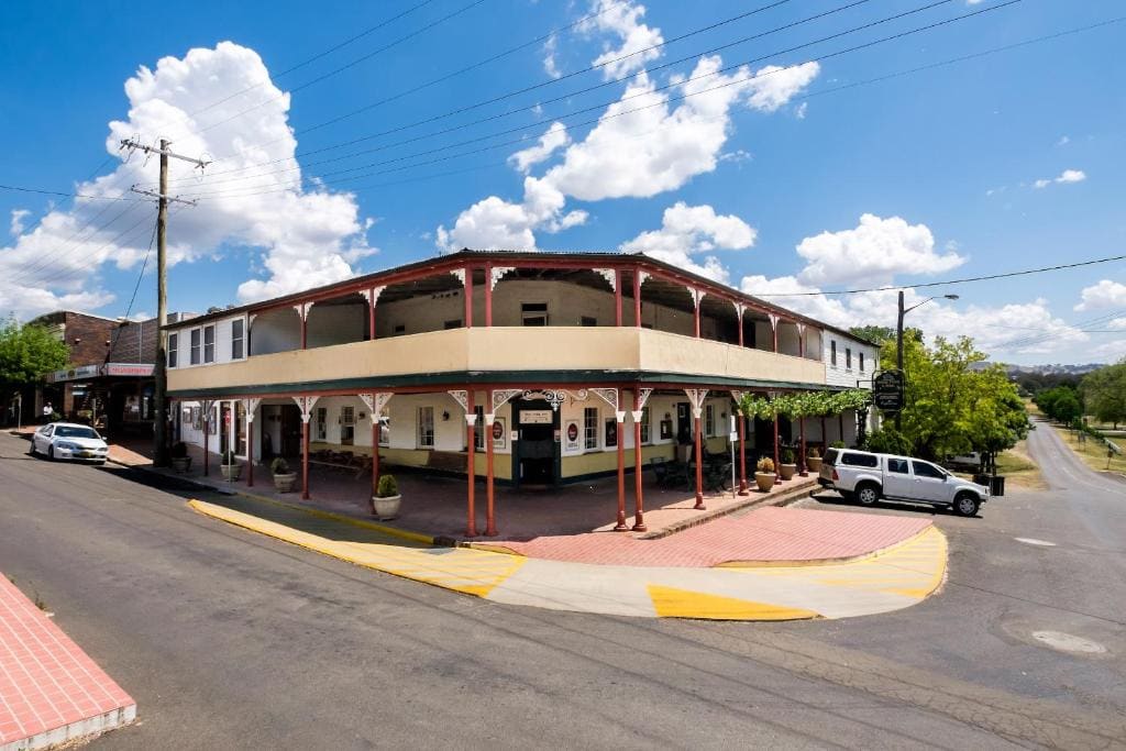 Peel Inn Hotel Nundle - Main view