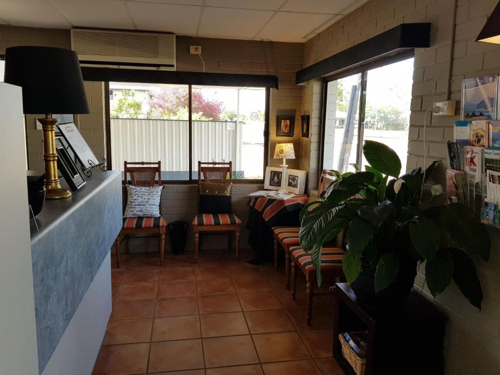 Peppercorn Motel - Main view