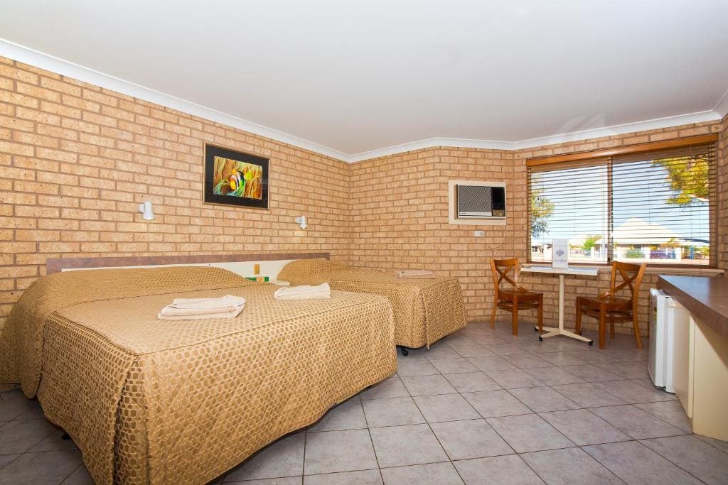 Potshot Hotel Resort - View 2