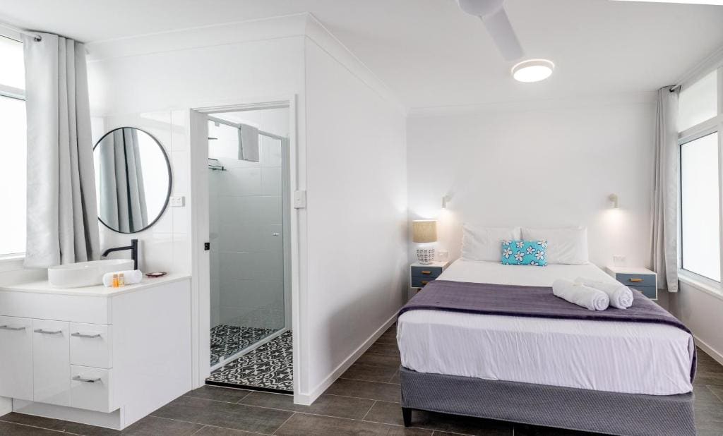Proserpine Motel - View 6