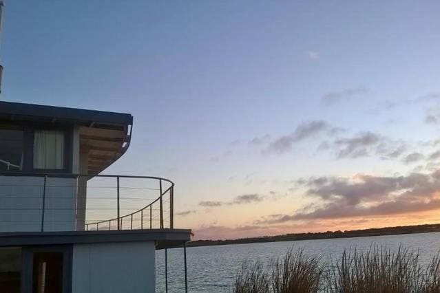 PS Federal Retreat Paddle Steamer Goolwa - View 2