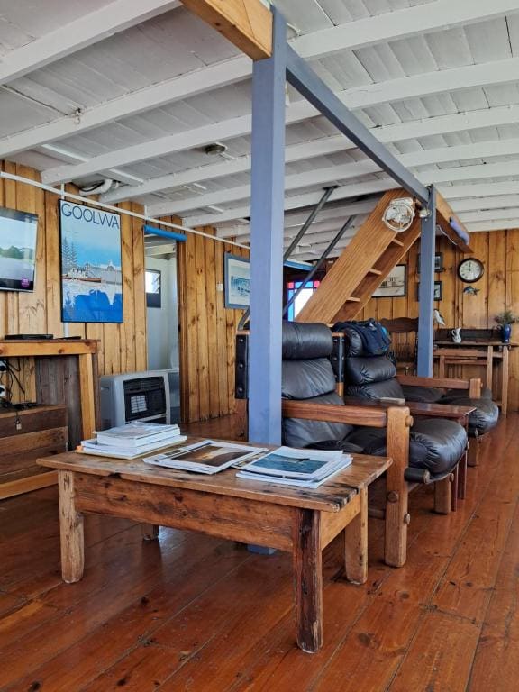 PS Federal Retreat Paddle Steamer Goolwa - View 7