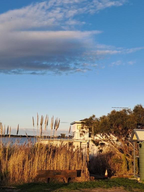 PS Federal Retreat Paddle Steamer Goolwa - View 5