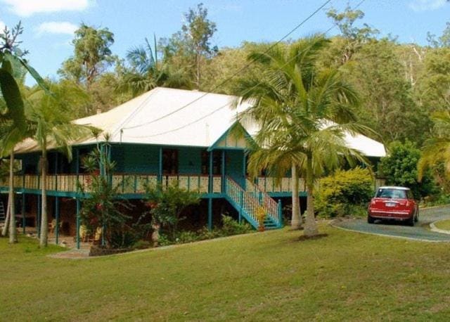 Riviera Bed & Breakfast - Main view