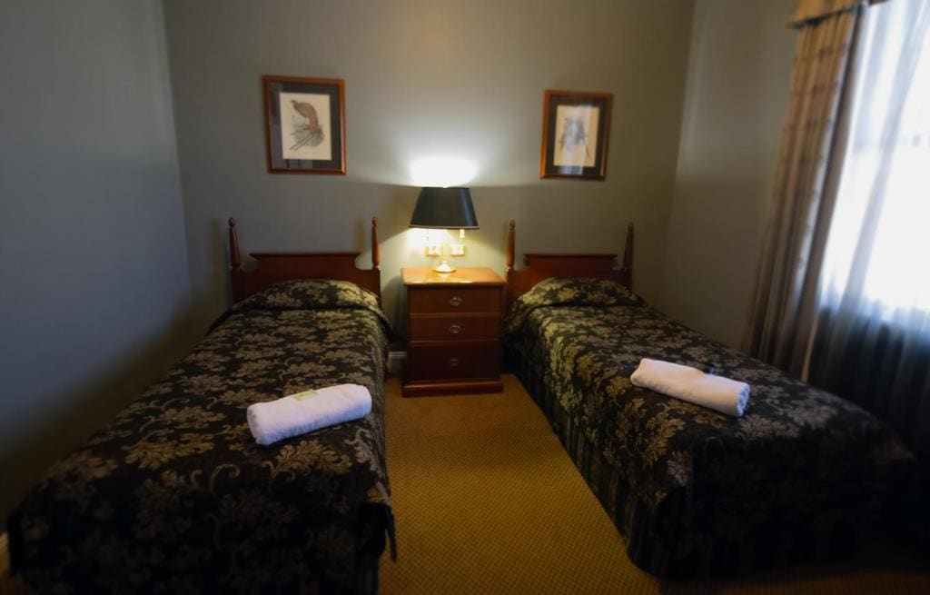 Royal Hotel Guyra - View 6