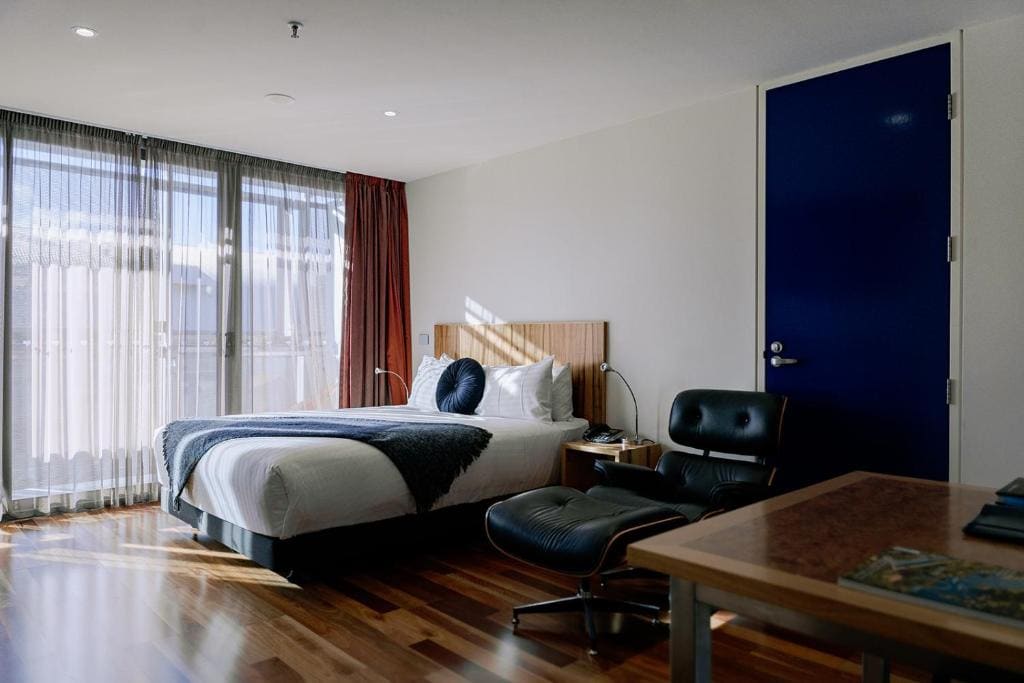 Salamanca Wharf Hotel - View 7