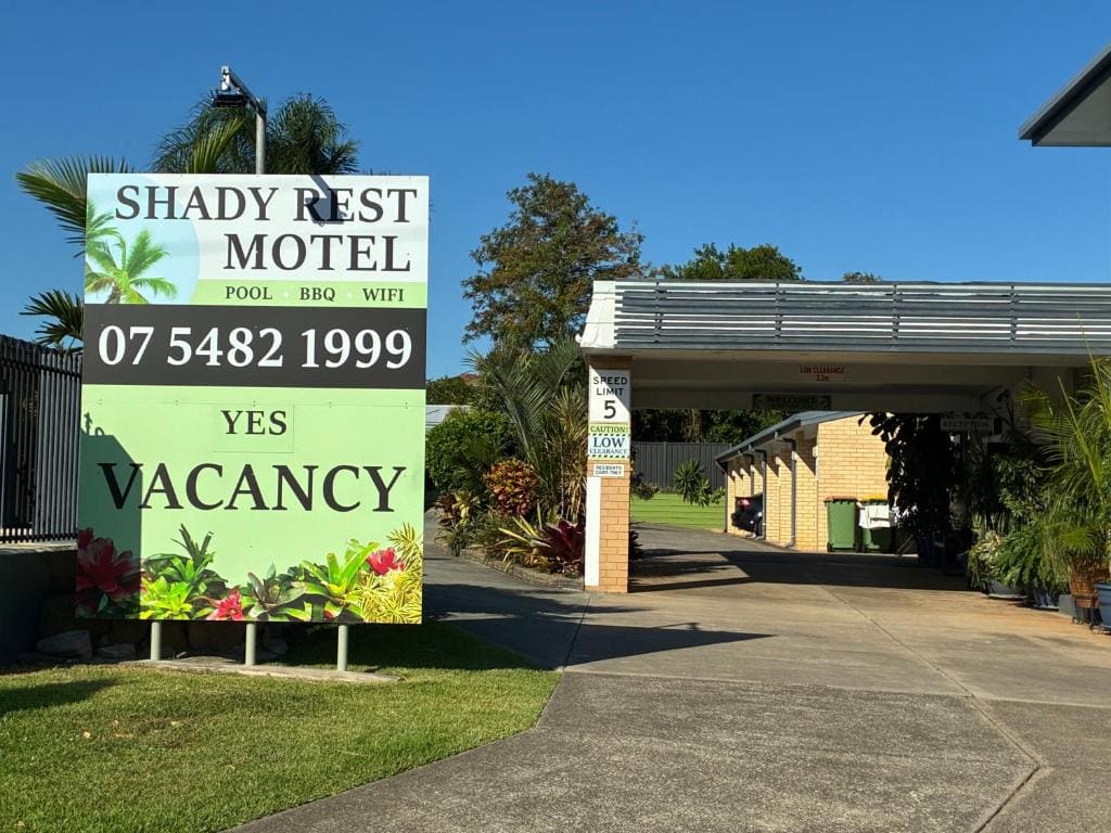 Shady Rest Motel - Main view