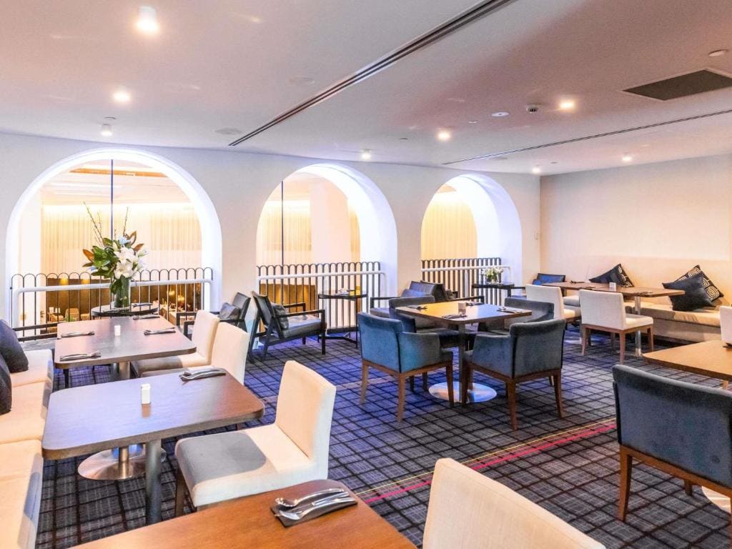 Swissotel Sydney - View 4