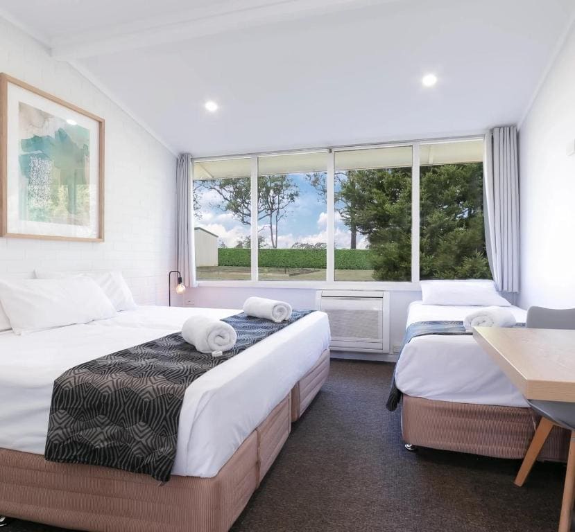 Tahmoor Inn - View 7