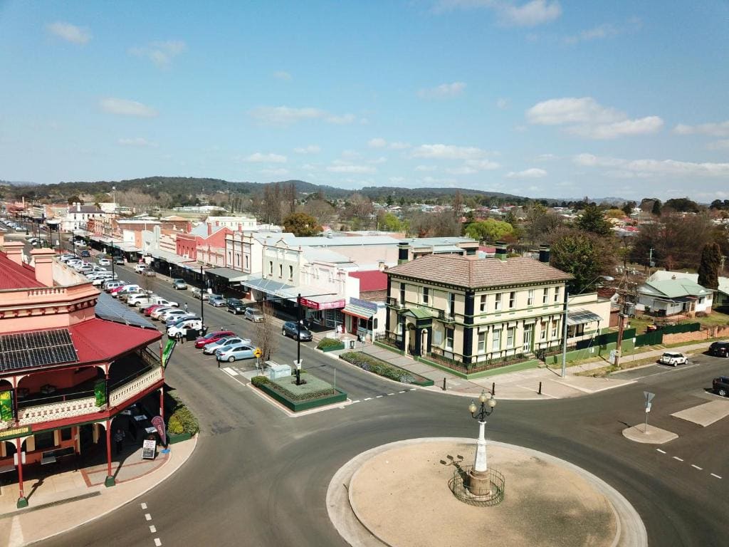 The Bank Guesthouse Glen Innes - View 7