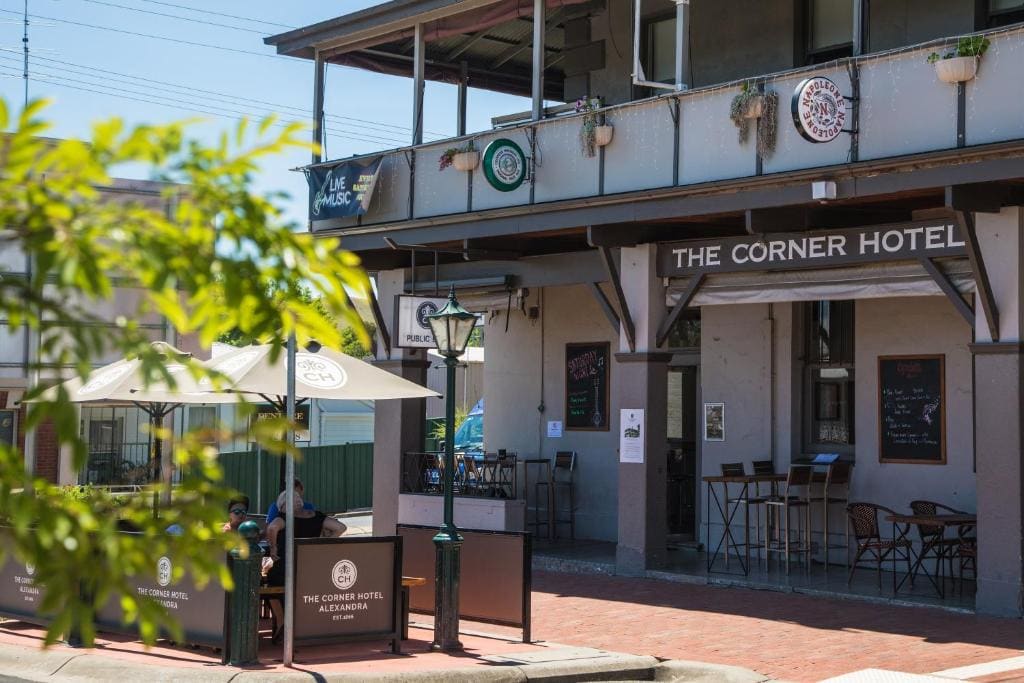The Corner Hotel Alexandra - View 2