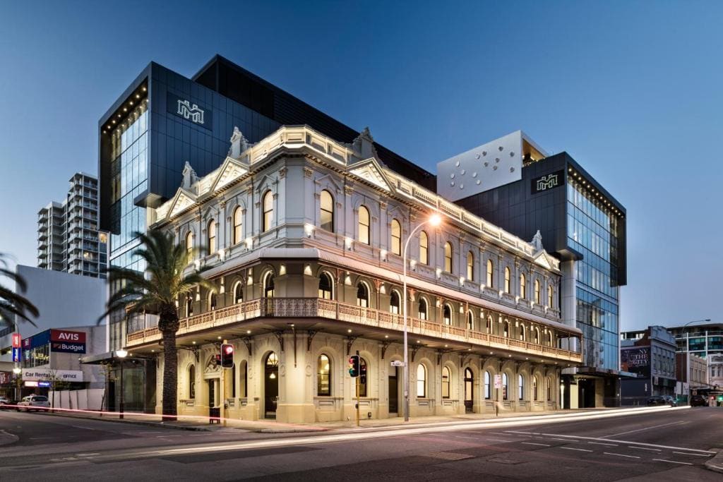 The Melbourne Hotel - Main view