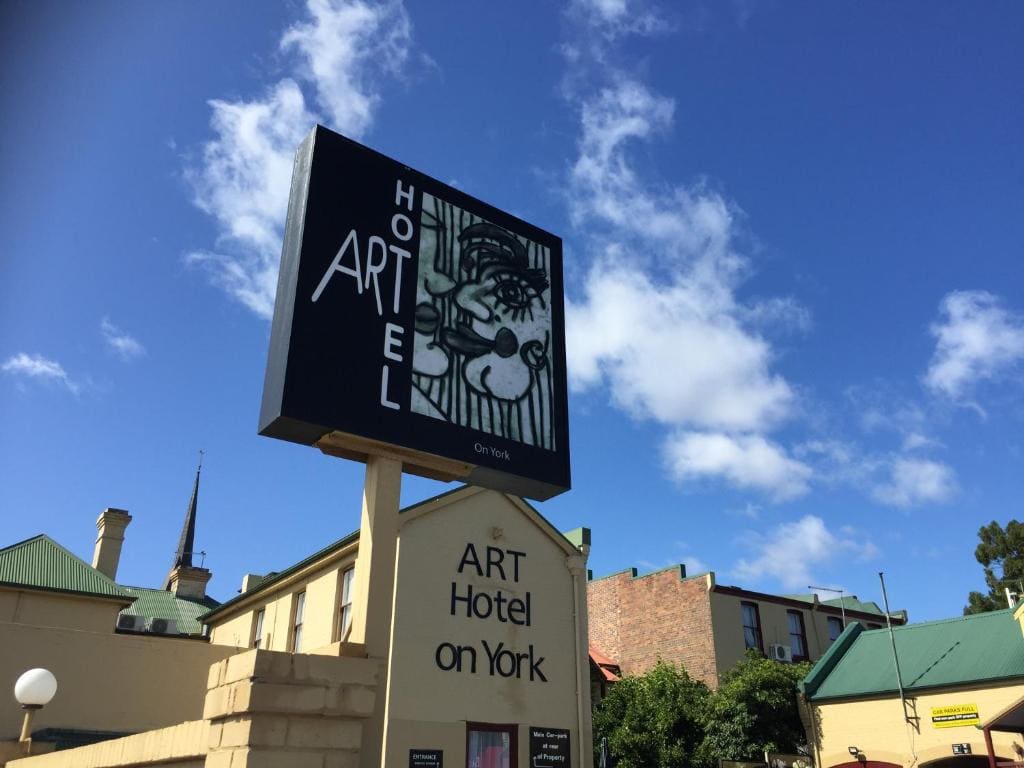 Art Hotel on York - Main view
