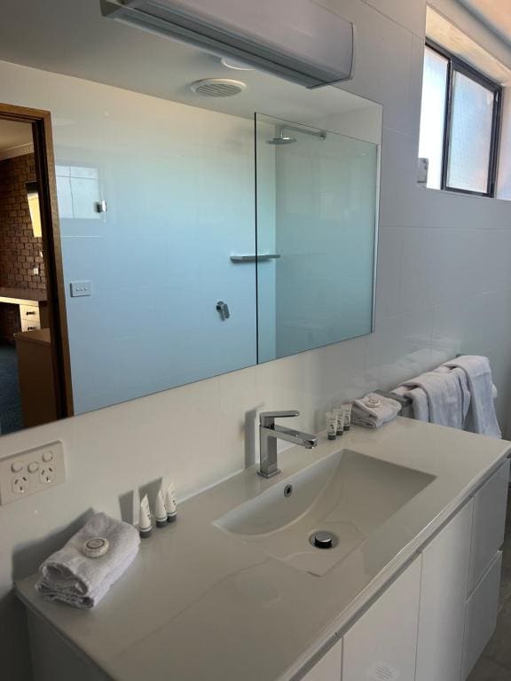 Travellers Rest Motor Inn Swan Hill - View 7