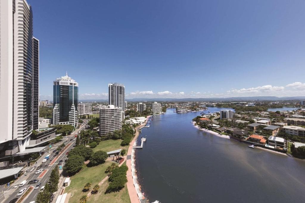Vibe Hotel Gold Coast - Main view