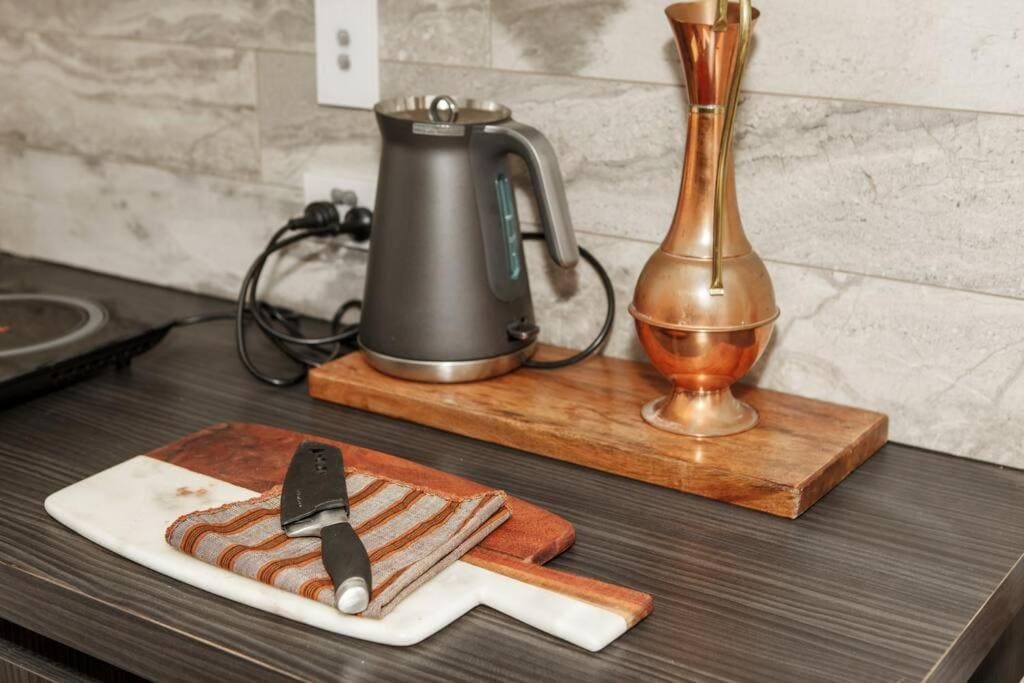 Zen State of Mind - Calming Richmond Retreat - Vista 6