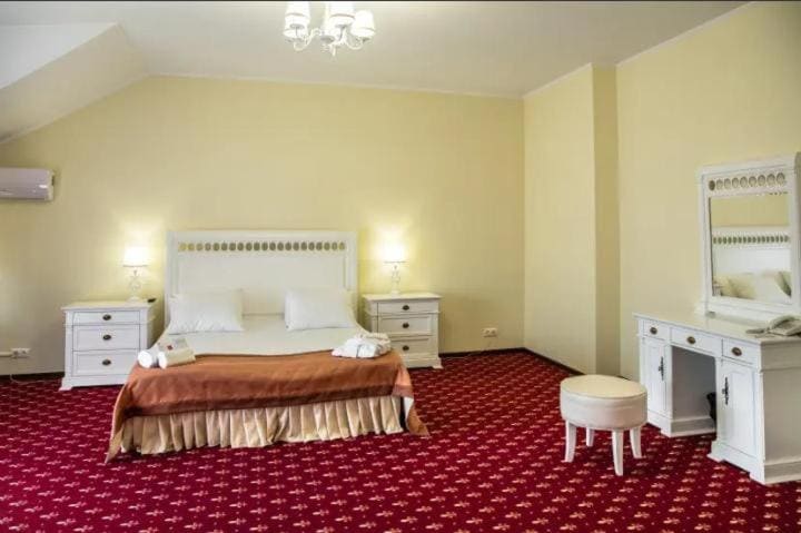 Turan EKM Hotel - Main view