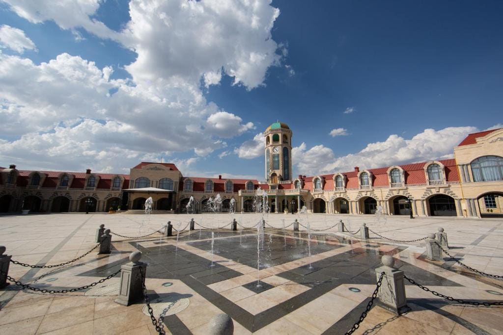 Saat Meydani Nakhchivan - View 6