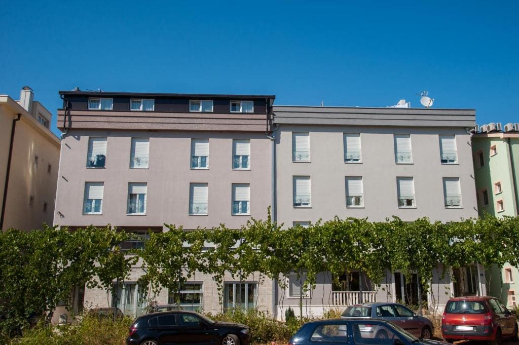 Hotel Glorija - Main view