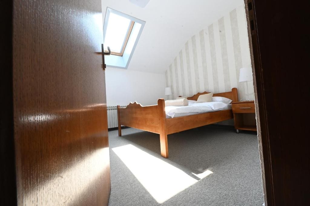 Sobe - Rooms Drvorez - Main view