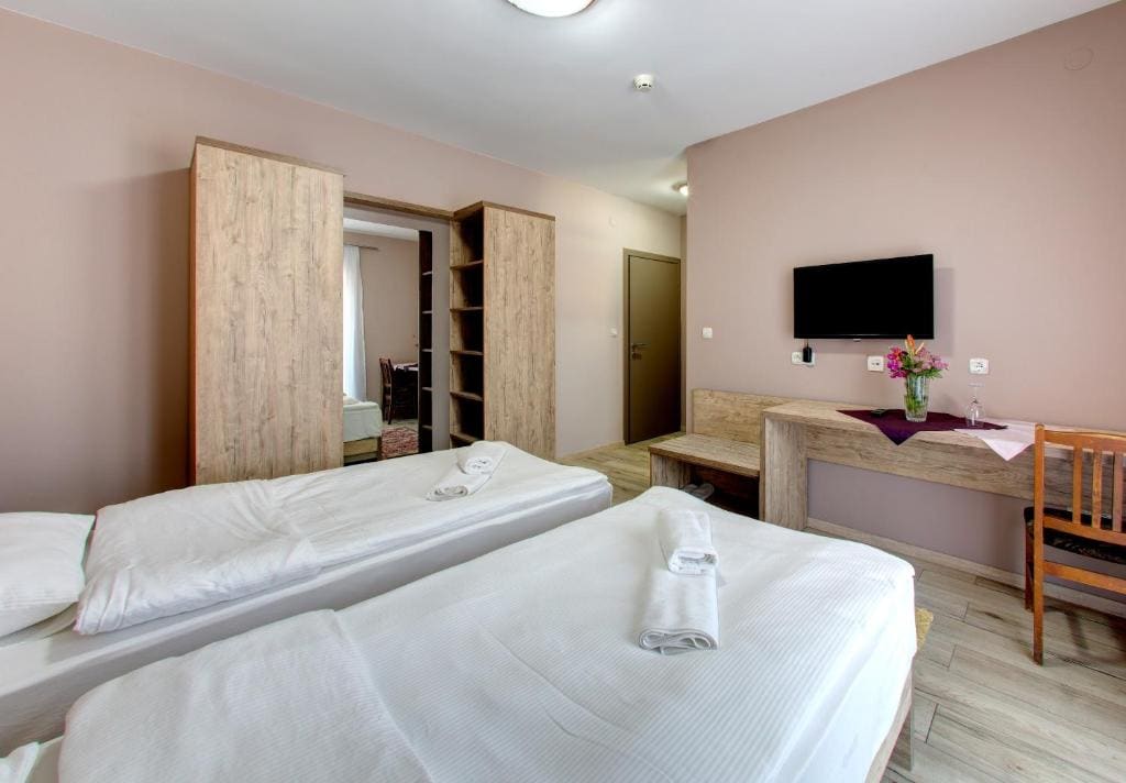 Motel MontaNaro - View 2