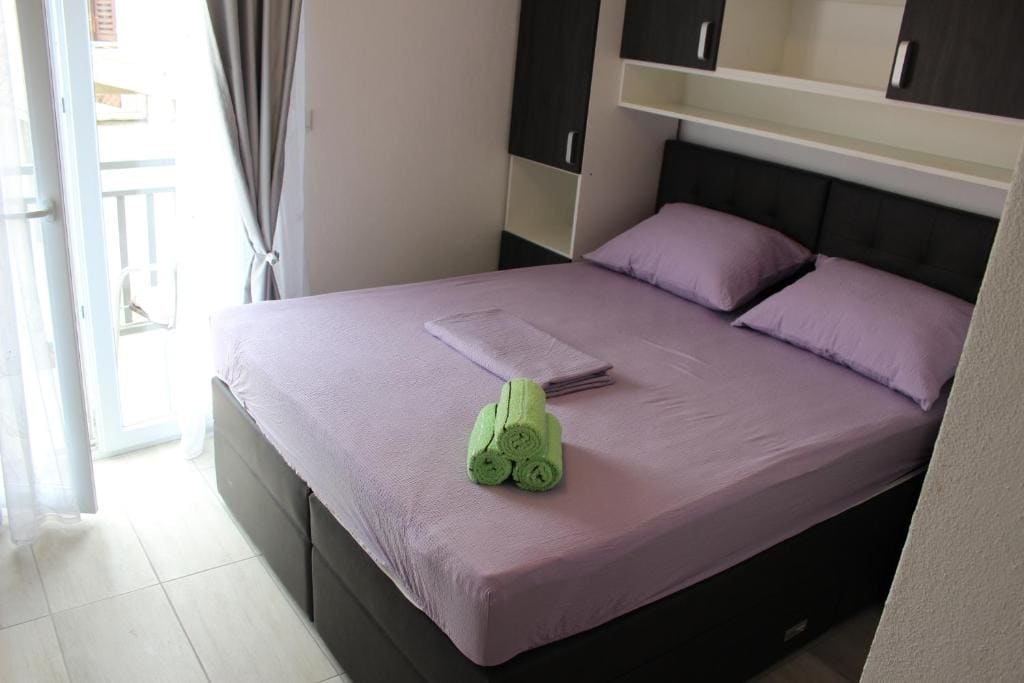 Guest House Put - View 4