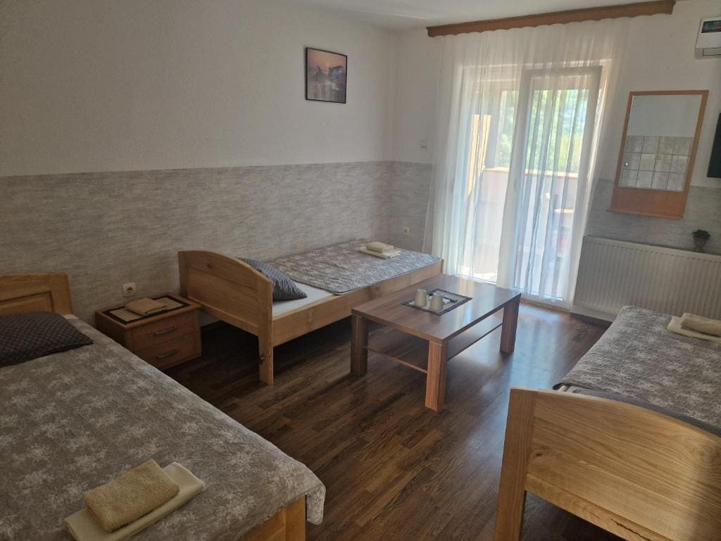 Apartmani i sobe "Tocak" - View 7