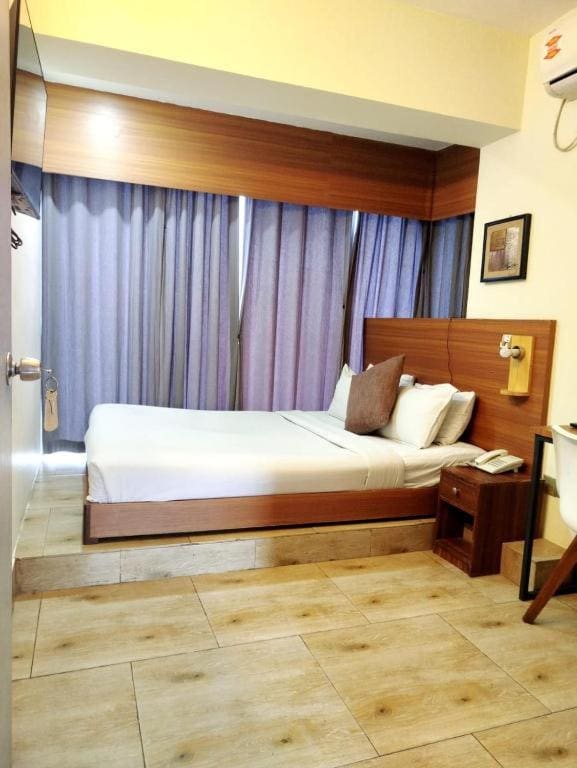 Grand Imperial Hotel - View 6