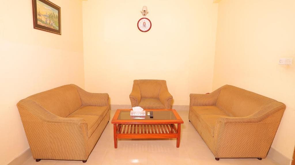 Hotel Metro International - View 3