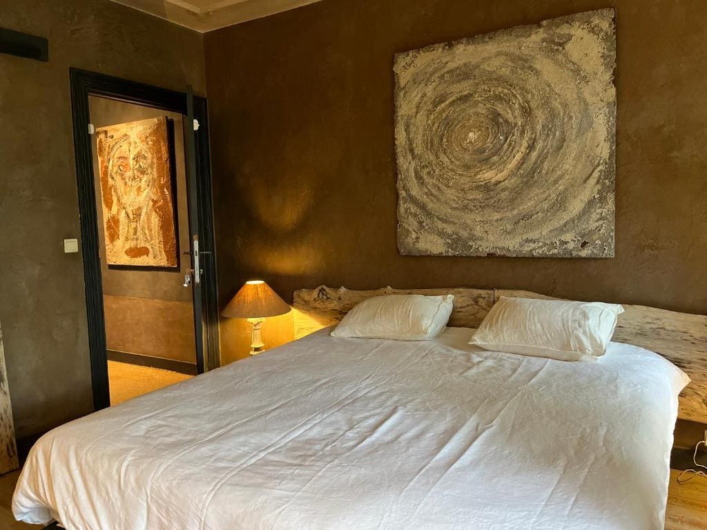 Édouard Garden Café Guest Room - View 6