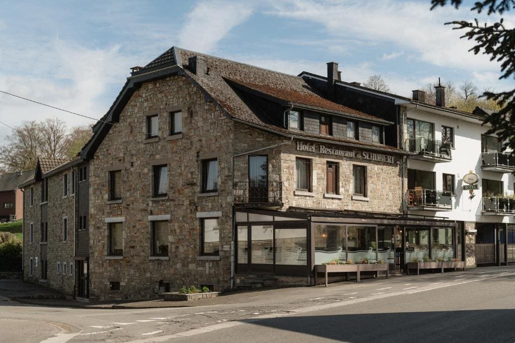 Hotel Saint-Hubert - Main view