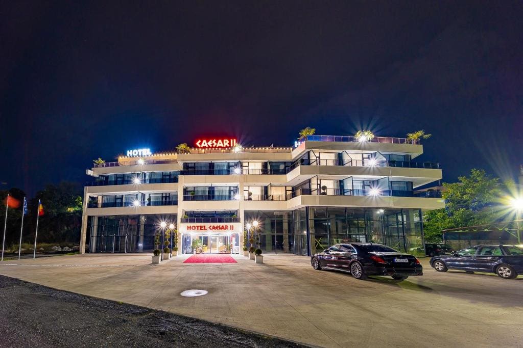 Hotel Caesar 2 - View 2