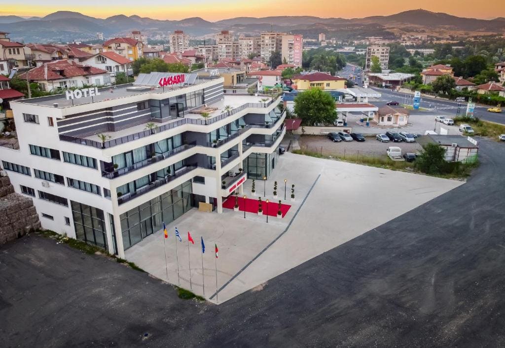 Hotel Caesar 2 - Main view