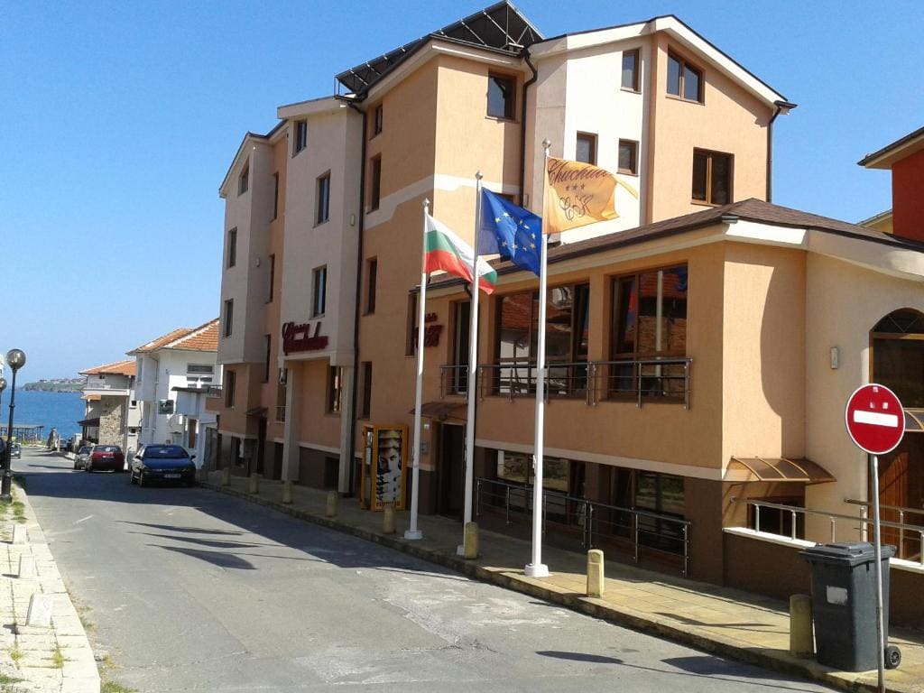Hotel Chuchulev - View 4